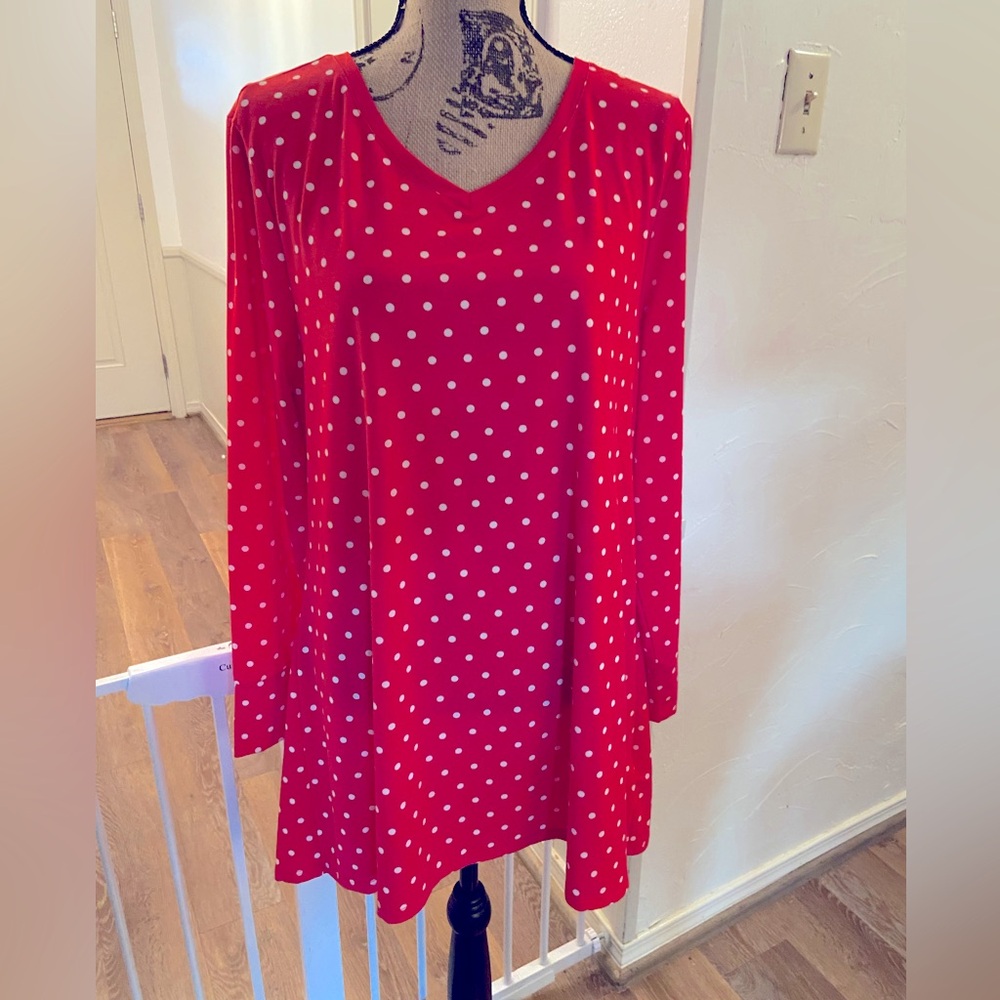 NWT Lularoe Elizabeth Tunic
